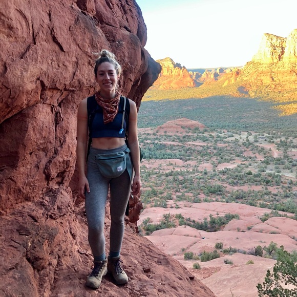 Meet your Posher, Megan - Picture 1 of 1